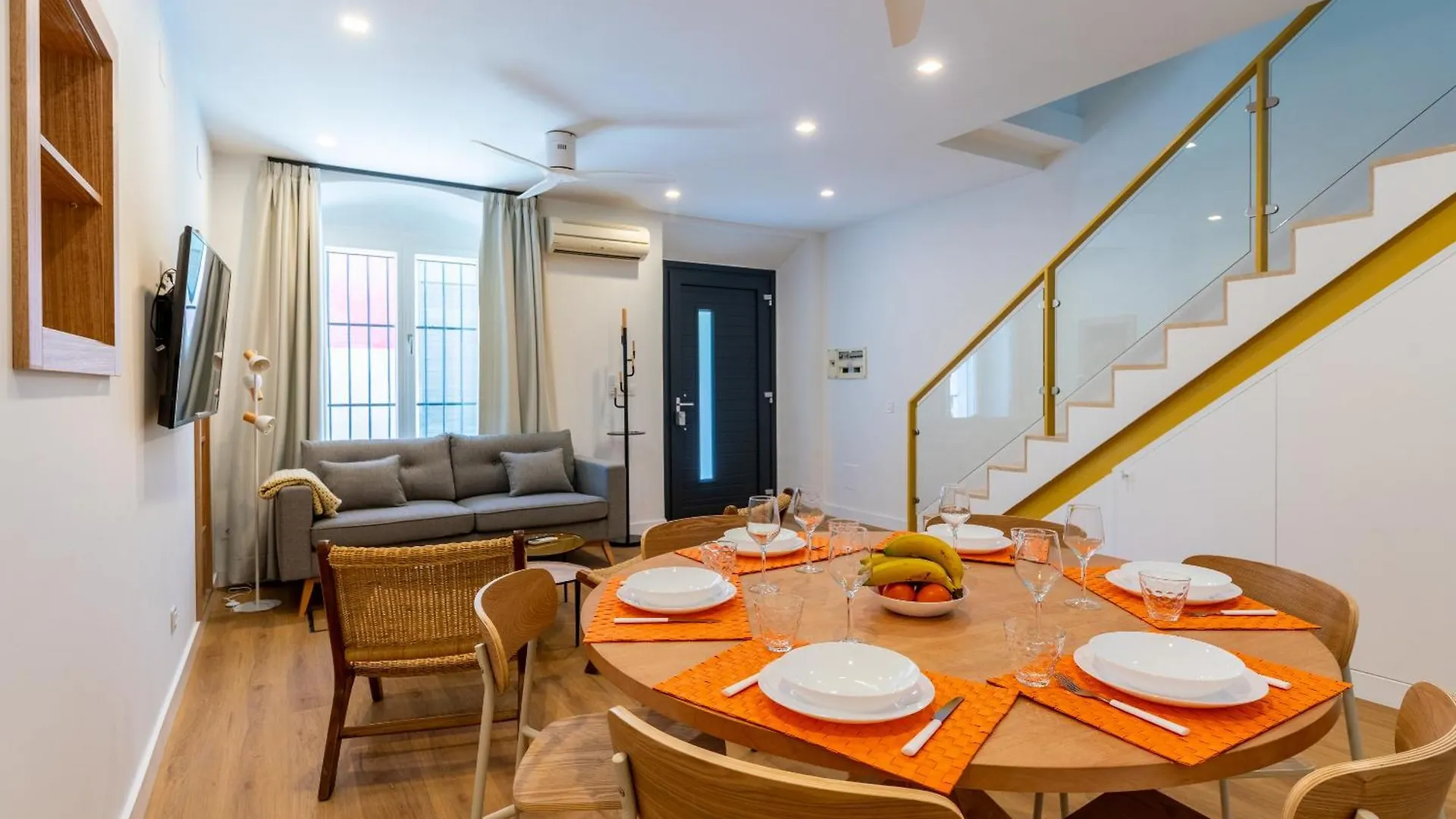 Holiday home G4 Brand New Home San Bernardo Terraza Seville